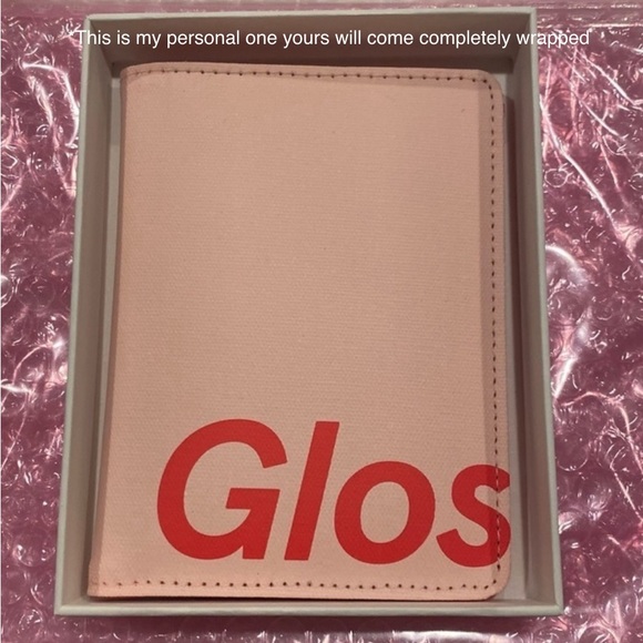 Glossier Accessories - Glossier Passport Holder NWT